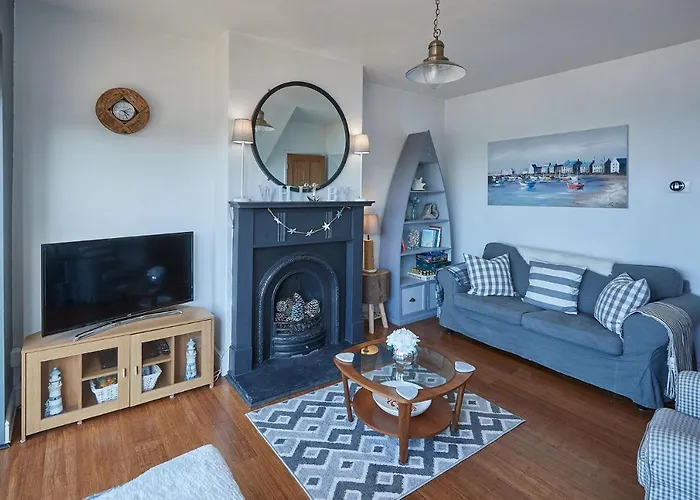 Host & - No 3 Sandside * Whitby